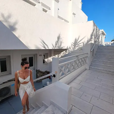 South Beach- Beachfront Lejlighedshotel Perissa (Santorini)